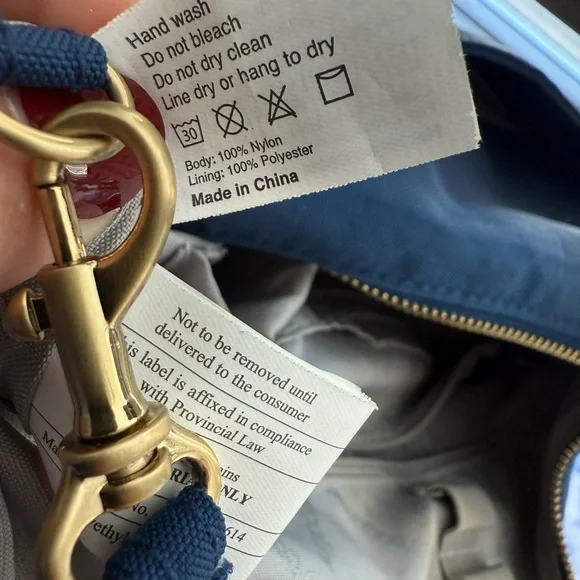 NWOT Baggallini Navy Crossbody Shoulder Bag with Turn-Lock Closure and Pouch - Picture 8 of 11